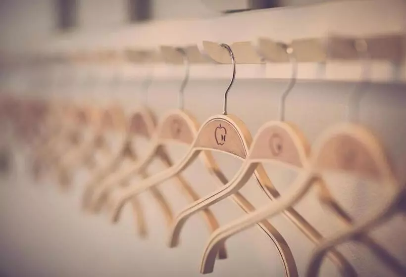 Hotelli Spot On 90014 Otternest Gunung Pulai 2   Hostel