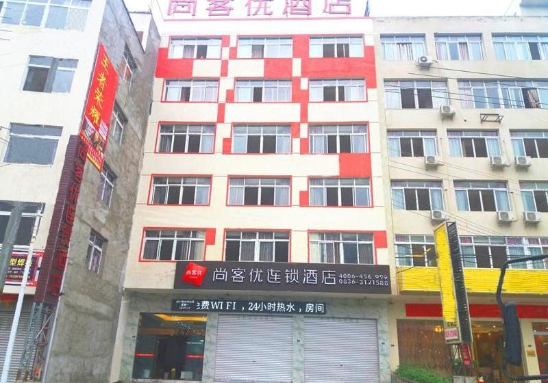 Thank Inn Chain Hotel Sichuan Ganzi Luding County Kangba Bridge