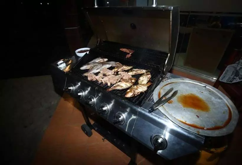 Hotelli Yala Safaris Inn