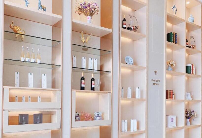 Lavande Hotel Huizhou Xinxu Government Square