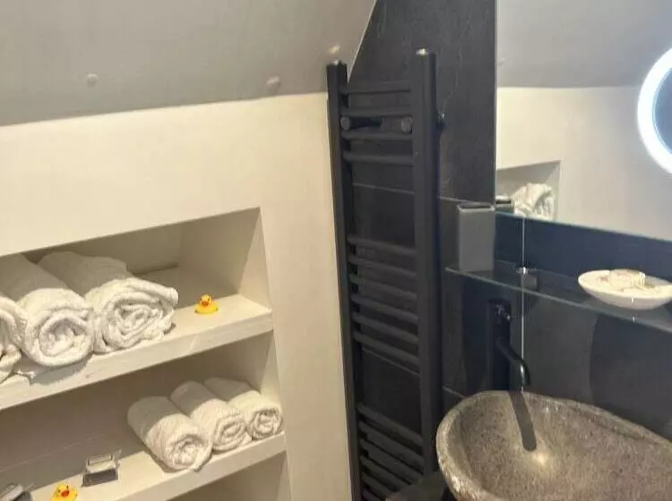 Majatalo Cardiff Arms Bistro &