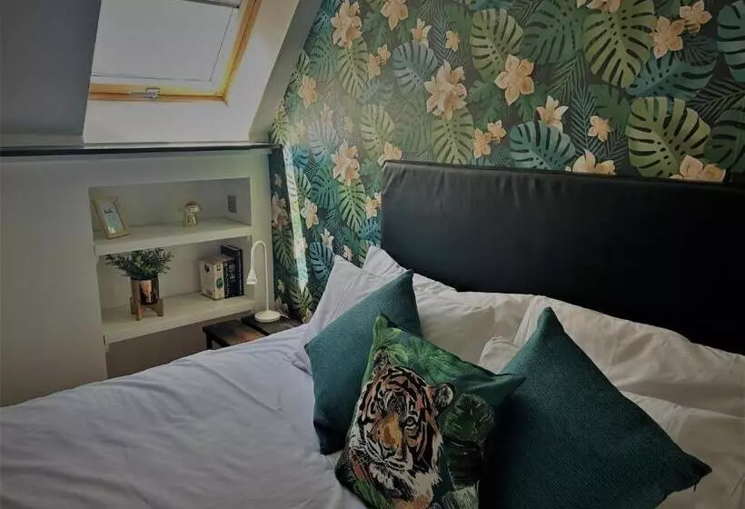 Majatalo Cardiff Arms Bistro &