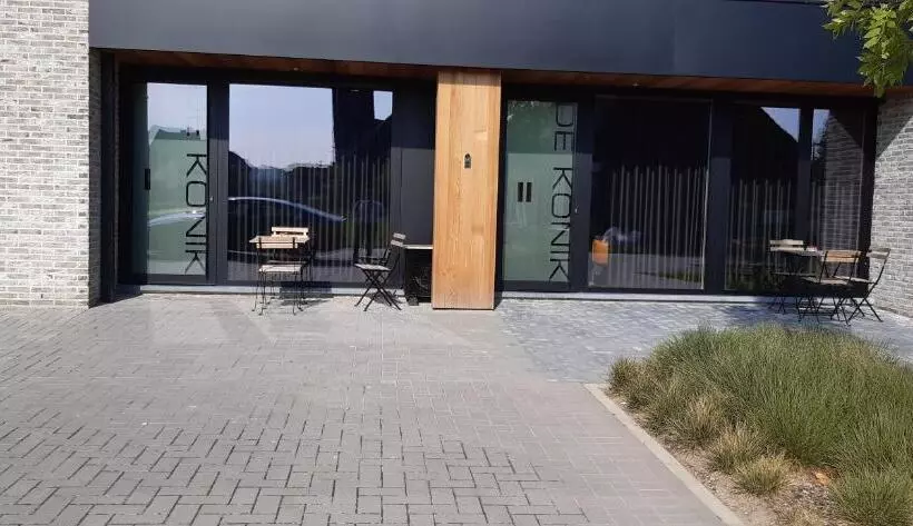 ペンション De Konik