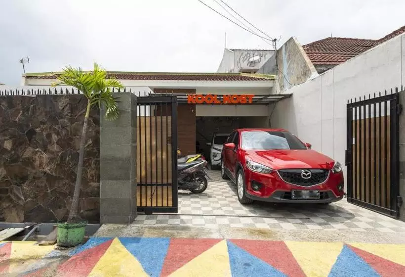 ペンション Koolkost Near Rsal Surabaya   Minimun Stay 3 Nights