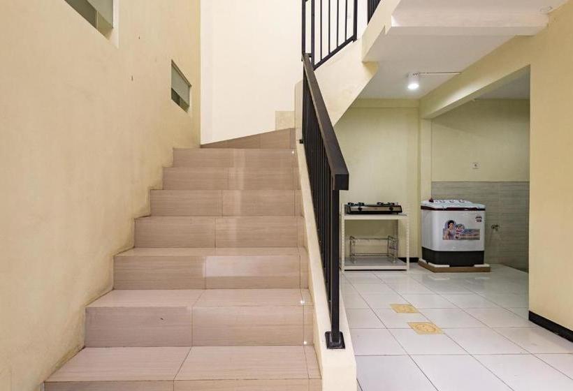 פנסיון Koolkost Near Rsal Surabaya   Minimun Stay 3 Nights