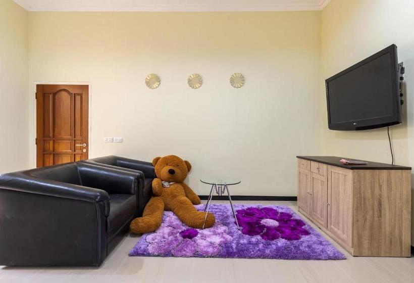 פנסיון Koolkost Near Rsal Surabaya   Minimun Stay 3 Nights