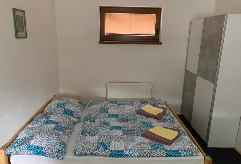 Majatalo Miroslav Bednár Bedomir