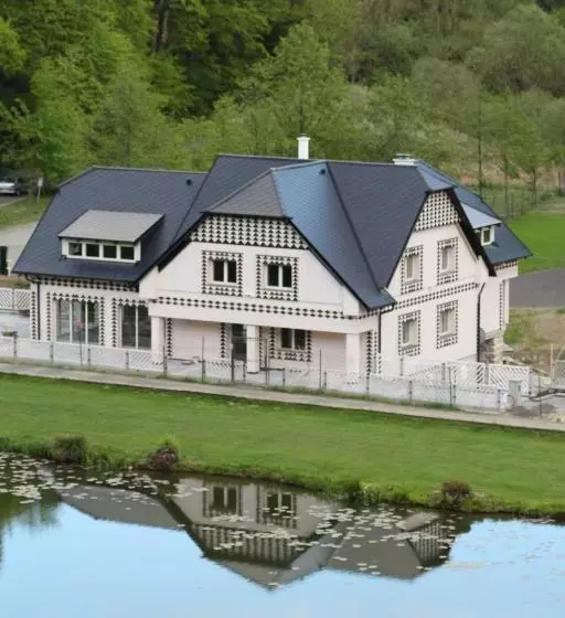 پانسیون Penzion A Kemp Harasov