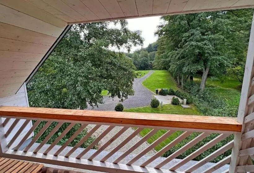 پانسیون Penzion A Kemp Harasov