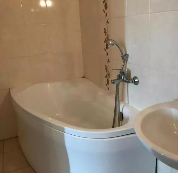 ペンション Penzion Aniko Diakovce šaľa