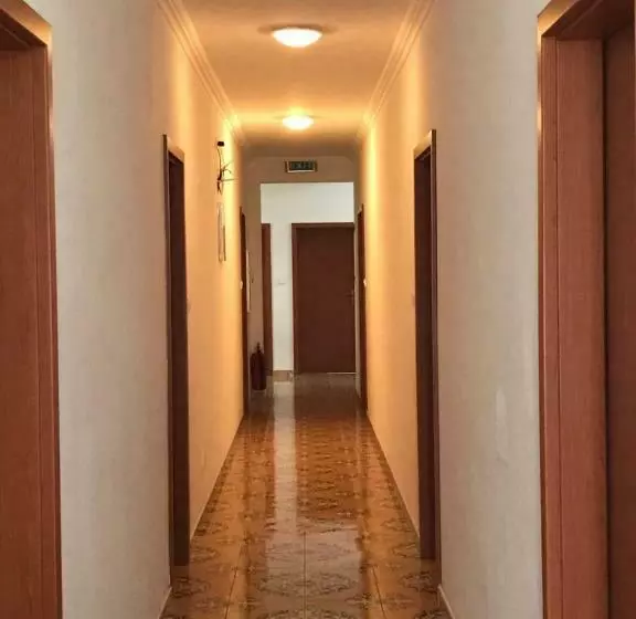 ペンション Penzion Aniko Diakovce šaľa