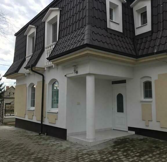 ペンション Penzion Aniko Diakovce šaľa