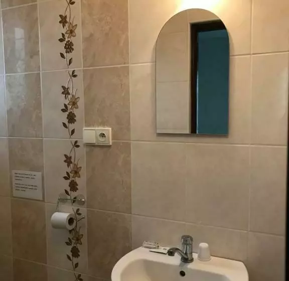 ペンション Penzion Aniko Diakovce šaľa