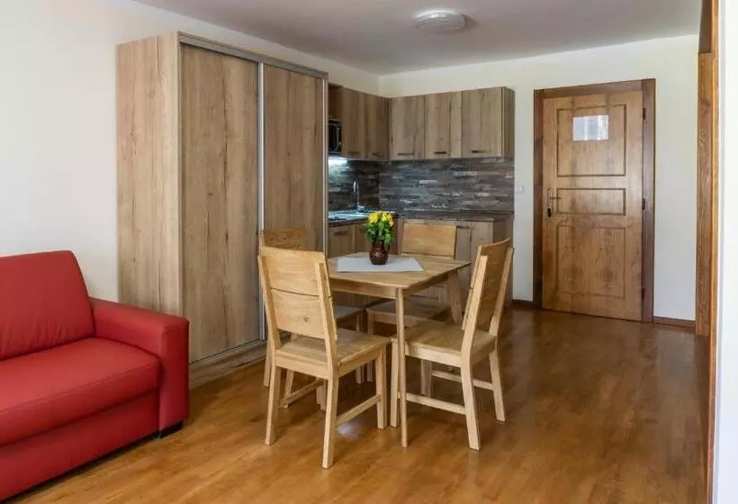 Majatalo Penzion Růže