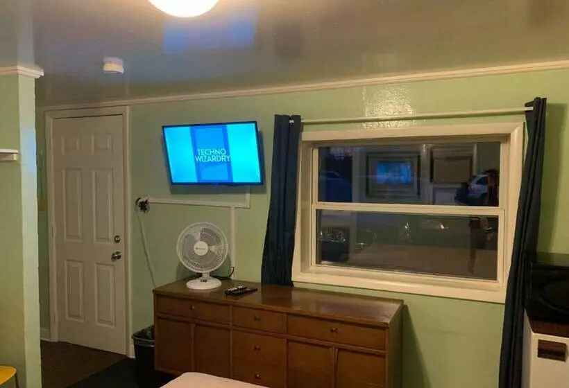 Tour Inn Motel