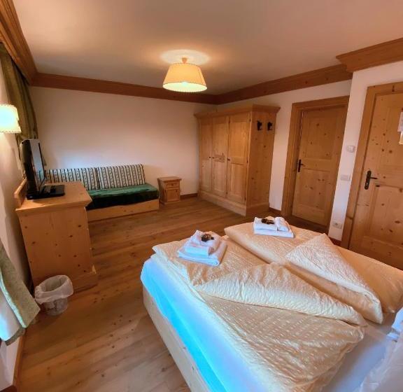 فندق صغير Ristorante Rifugio Ospitale