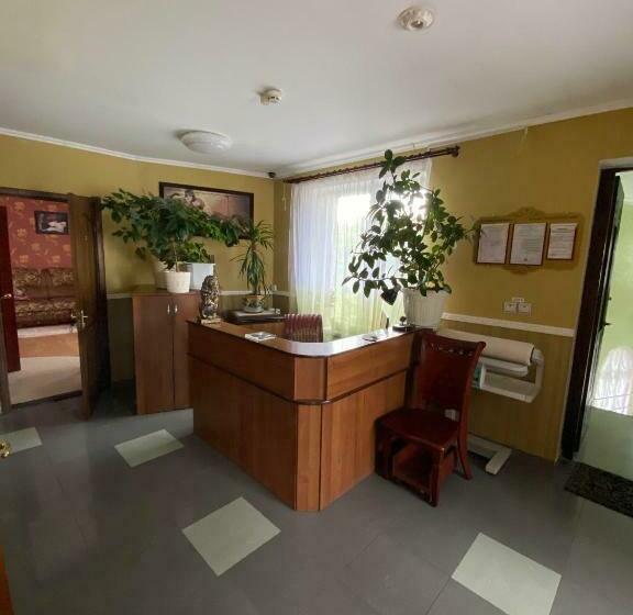 Hotel золотий лев