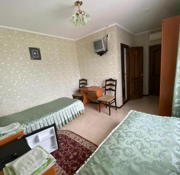 Hotel золотий лев