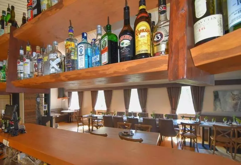 Big River Camp Hotel & Spa