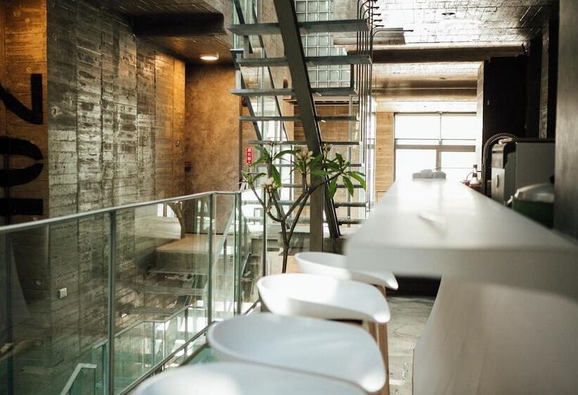 هتل Enishi Resort Villa