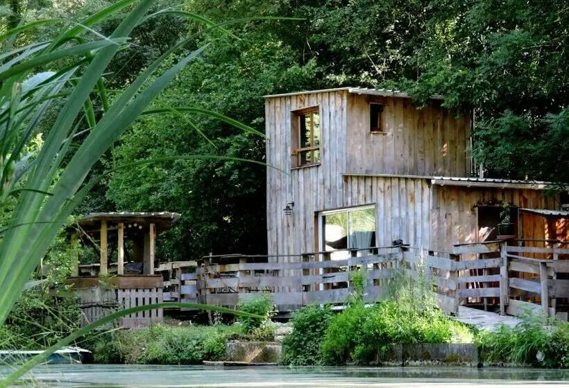 Hotelli La Cabane