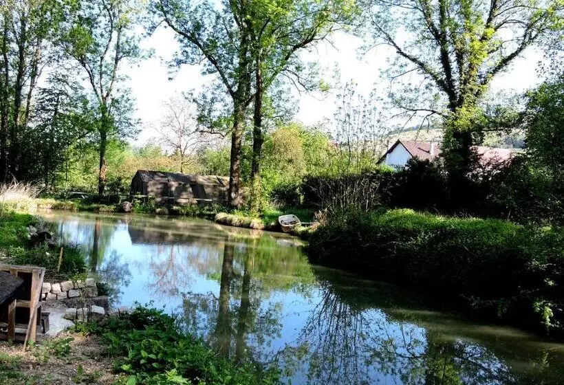Hotelli La Cabane