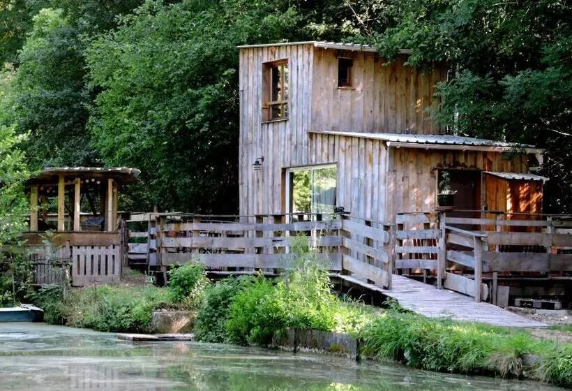 Hotelli La Cabane
