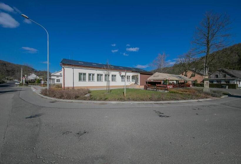 酒店 Na Rybníčku Bohutín