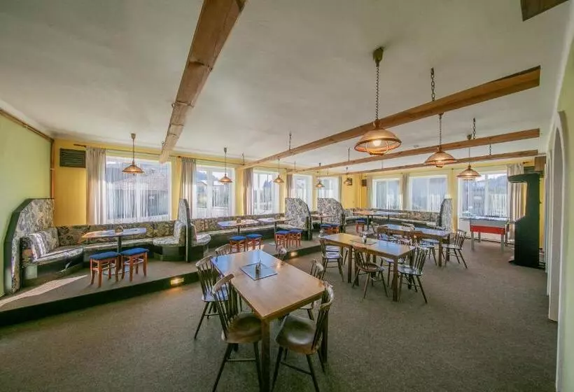 ホテル Na Rybníčku Bohutín