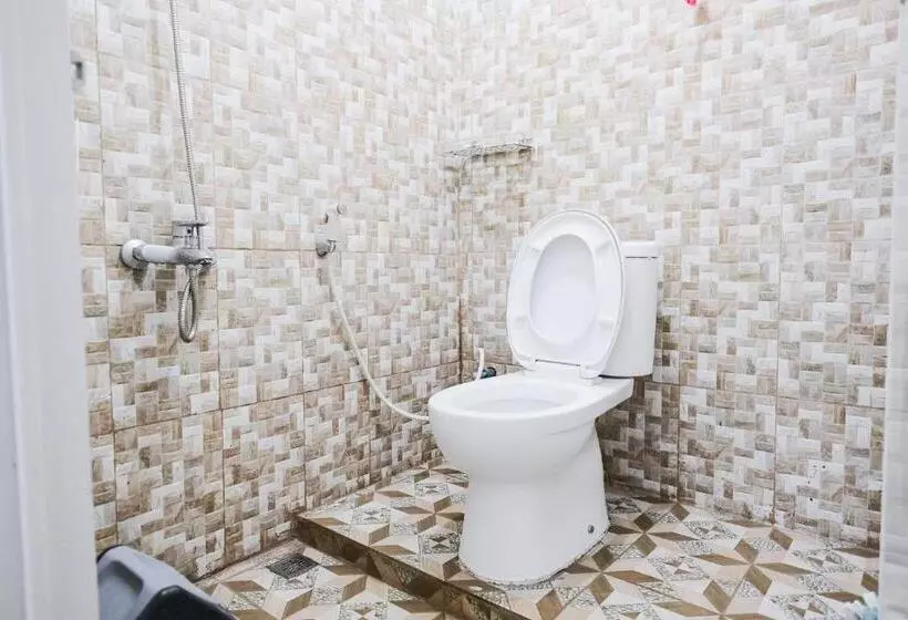 Hotelli Reddoorz Near Jalan Perintis Kemerdekaan Lampung