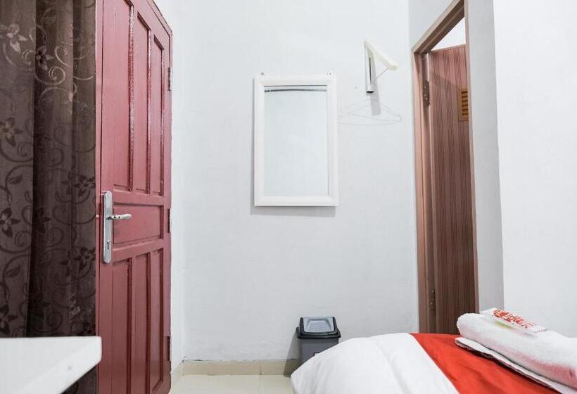 Hotel Reddoorz Near Jalan Perintis Kemerdekaan Lampung