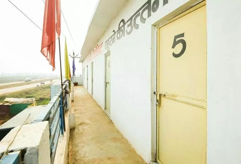 Hotelli Spot On Krishna Market And Lodge