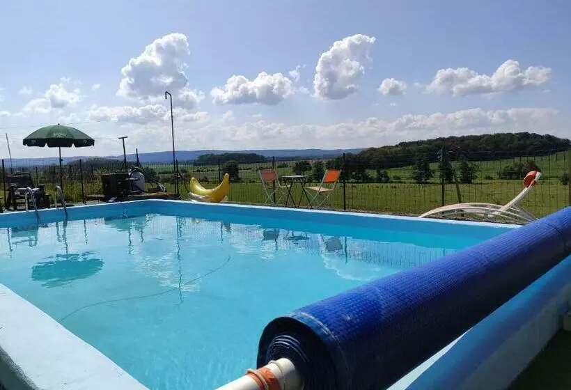 Majatalo Domaine Des Arts