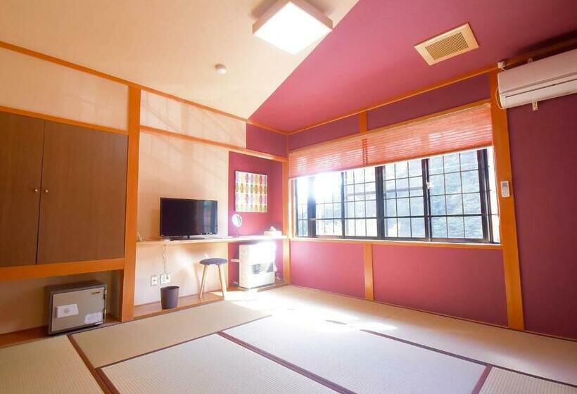 Majatalo Outdoor Style Amida