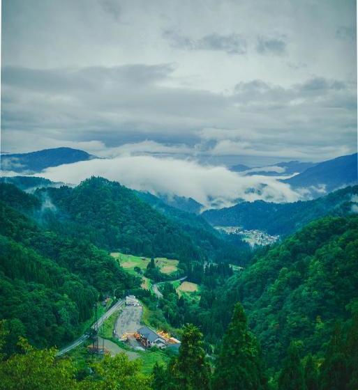 Majatalo Outdoor Style Amida