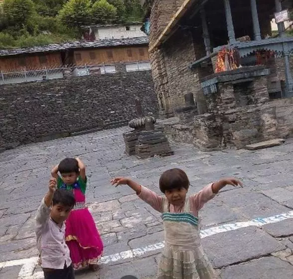 پانسیون Priyanshu Lodge