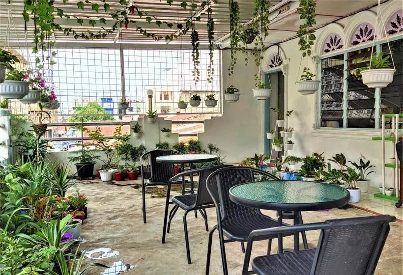 Majatalo Rosari Homestay