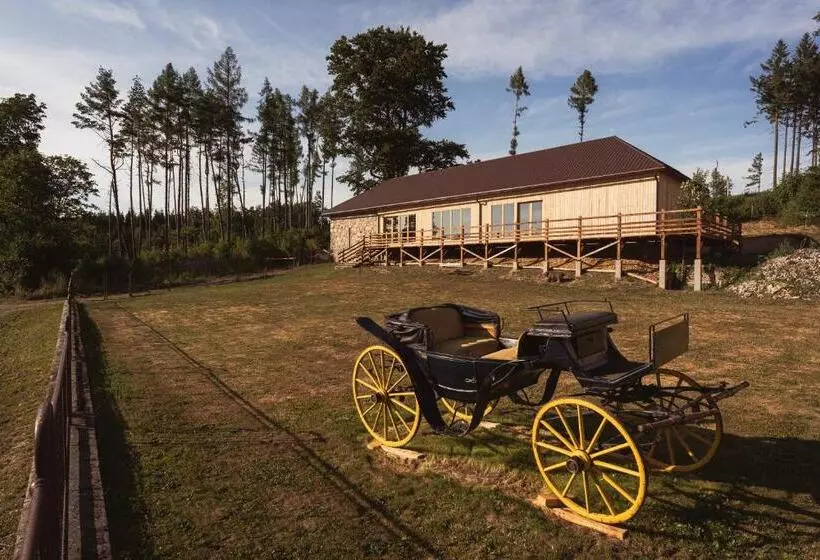 ペンション Zámeček Waldsteinovo Zátiší