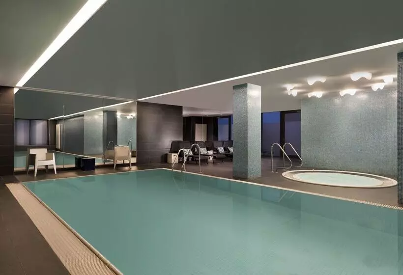 Adina Apartment Hotel Hamburg Michel