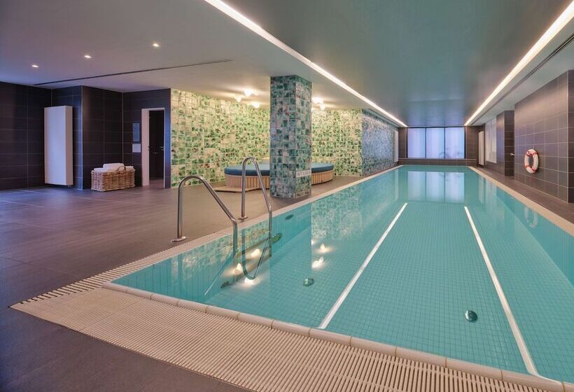 Adina Apartment Hotel Hamburg Michel