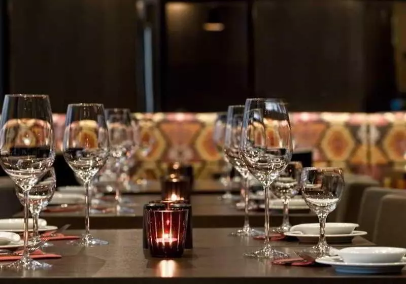 Adina Apartment Hotel Hamburg Michel