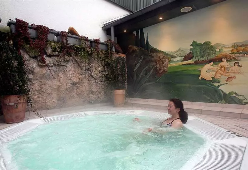 酒店 Dorint See & Resort Bitburg/südeifel