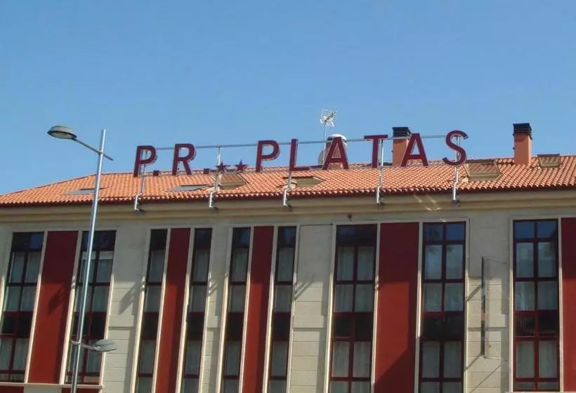 مسافرخانه Pensión Residencial Platas
