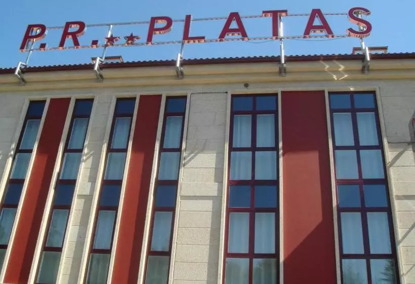 مسافرخانه Pensión Residencial Platas