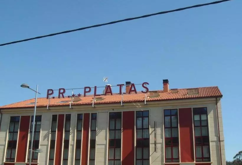 مسافرخانه Pensión Residencial Platas