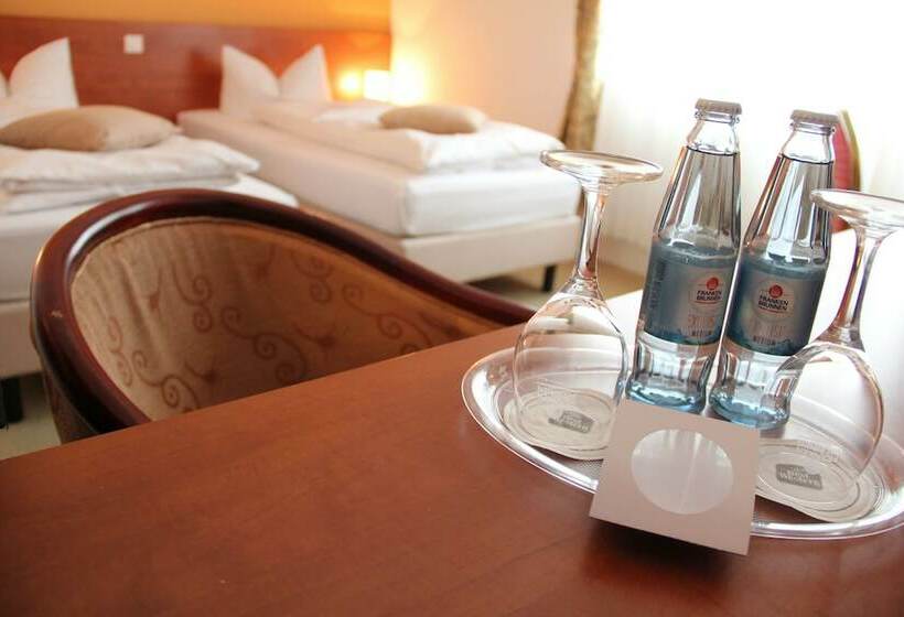 فندق Aurora Erlangen