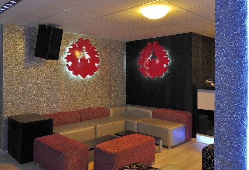 فندق Aurora Erlangen