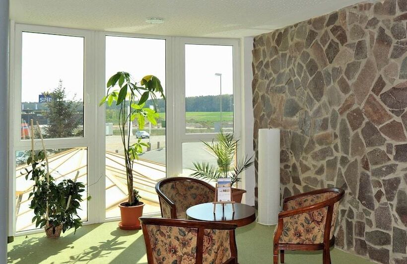 فندق Aurora Erlangen