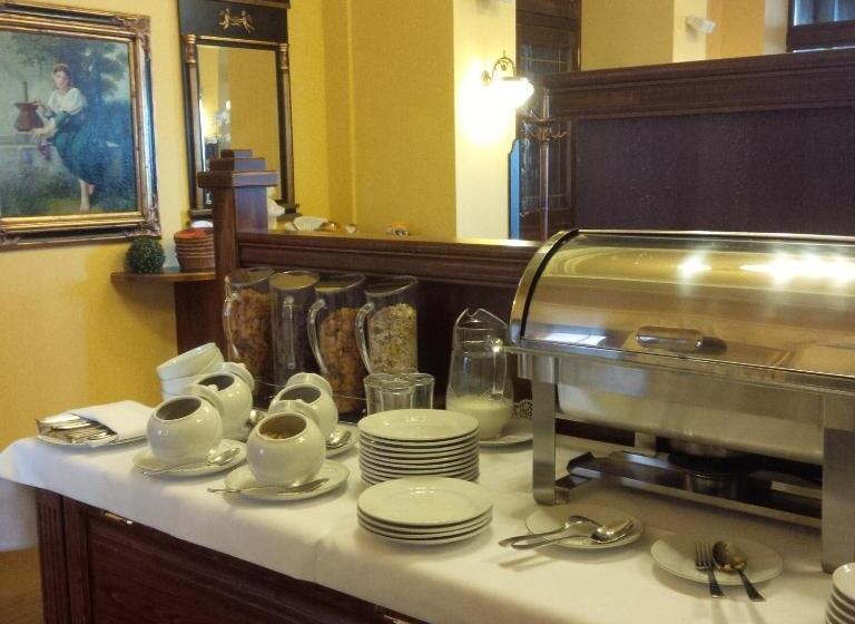 فندق Berg Gasthof Honigbrunnen