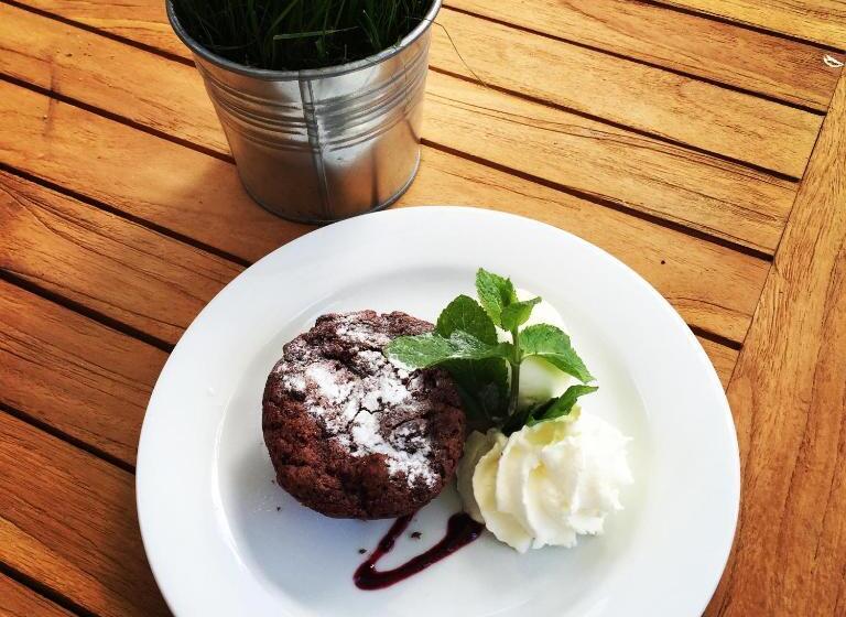 בית מלון כפרי Blue City Boutique